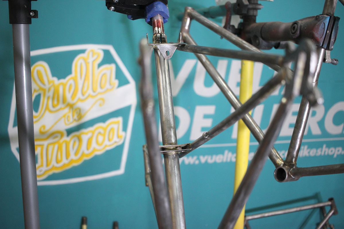 Firmar Adecuado tubo respirador Nuevo look para la bicicleta de Thais - Vuelta de Tuerca Bicicletas